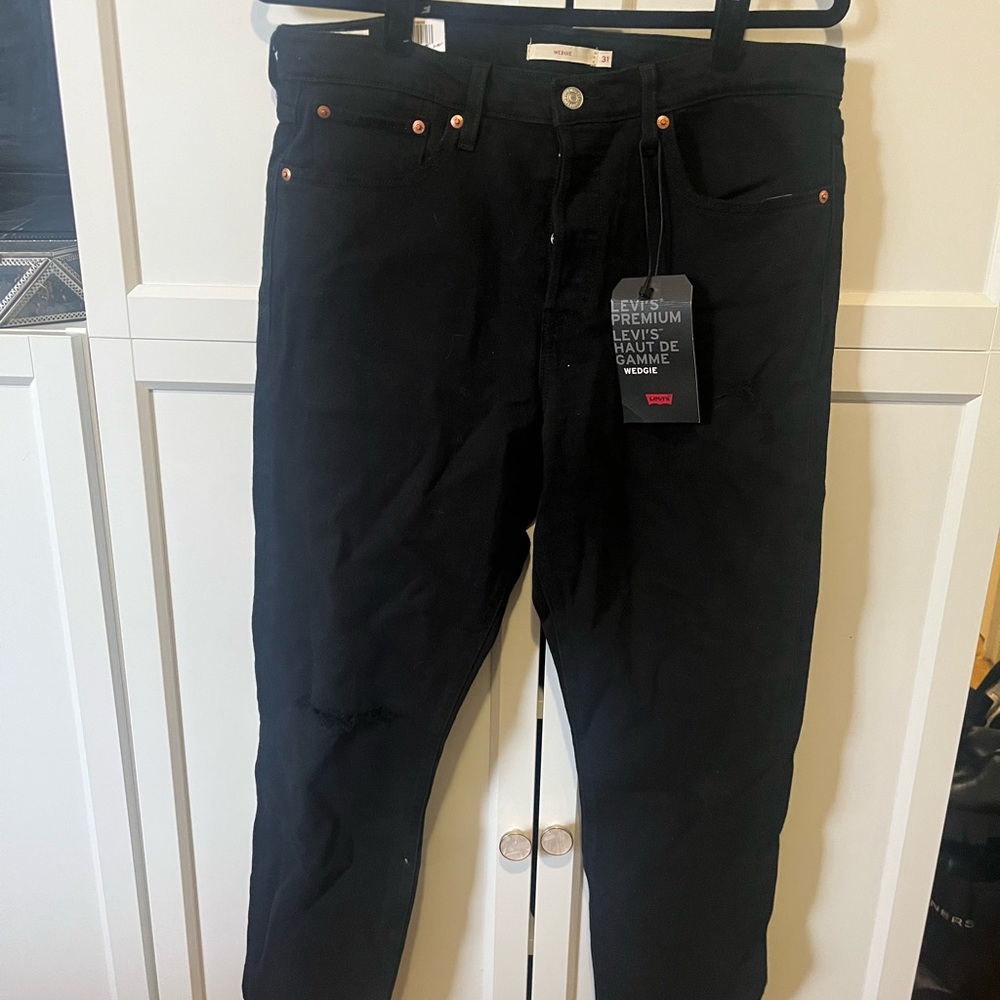 Levi Wedgie Black Raw Edge Jean